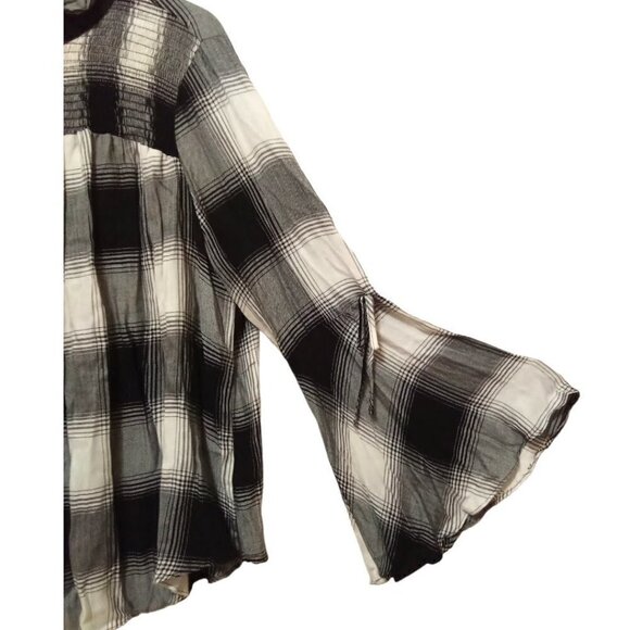 LANE Bryant Black & White Smocked Plaid Bell Sleeve Blouse Sz 16 - Picture 5 of 9
